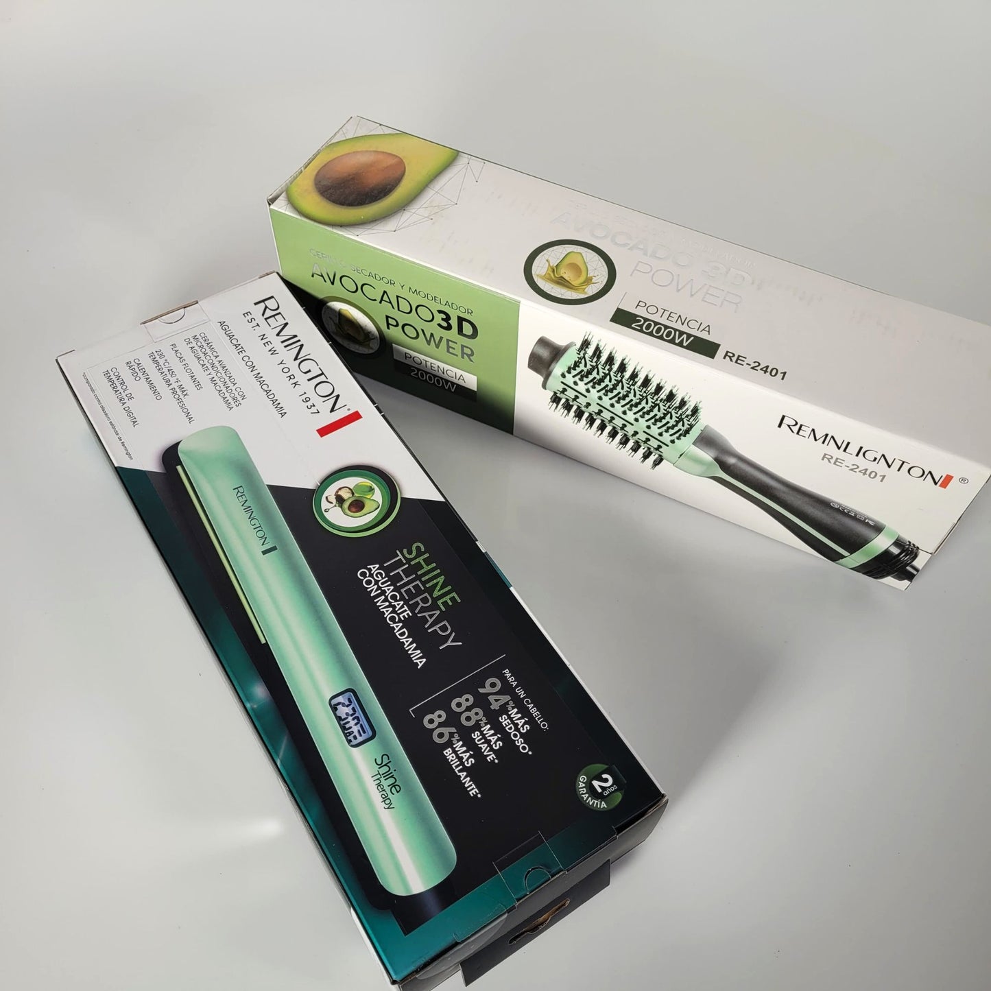 Combo Plancha Remington Aguacate + Cepillo Secador Aguacate