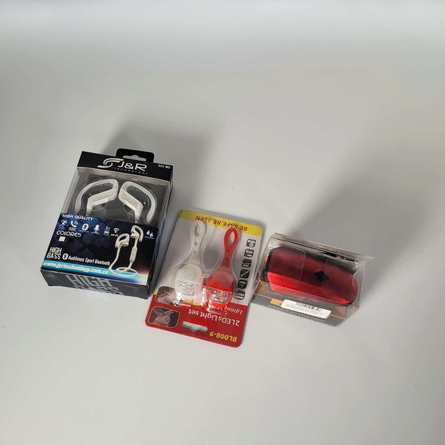 Combo Auriculares J&r Orejeras Obsequio Linterna Bicicleta + Sapitos