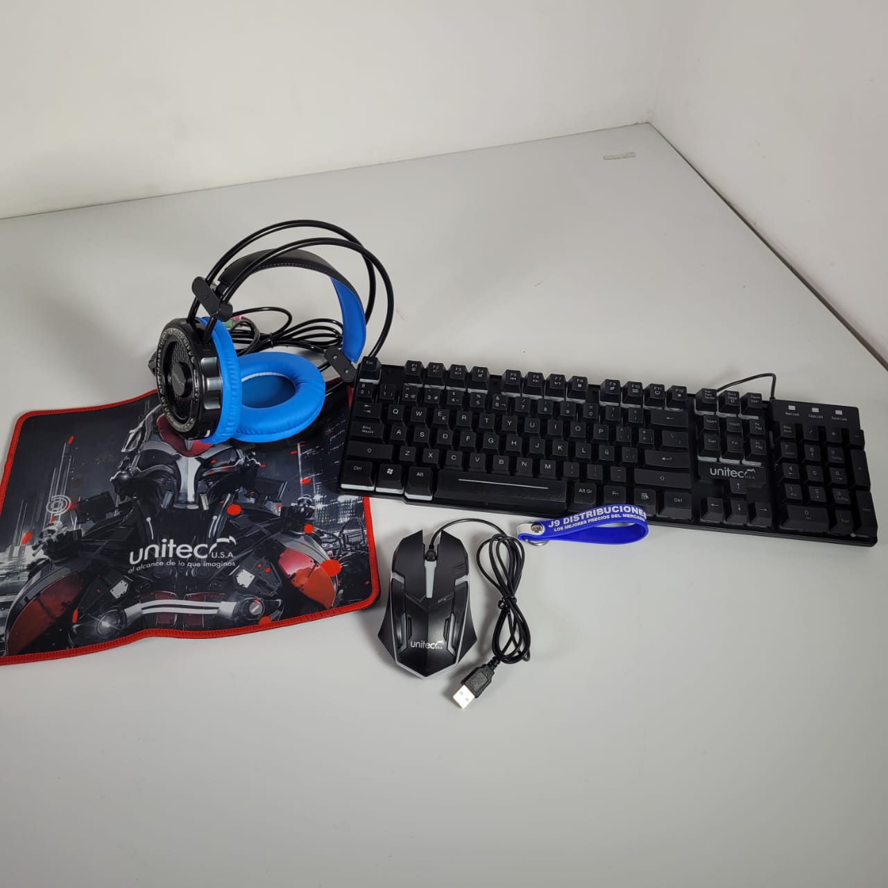 COMBO UNITEC GAMER 4 EN 1 KM18