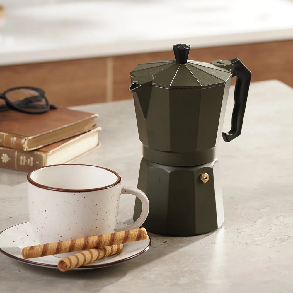 Cafetera Italiana Universal 6 Tazas