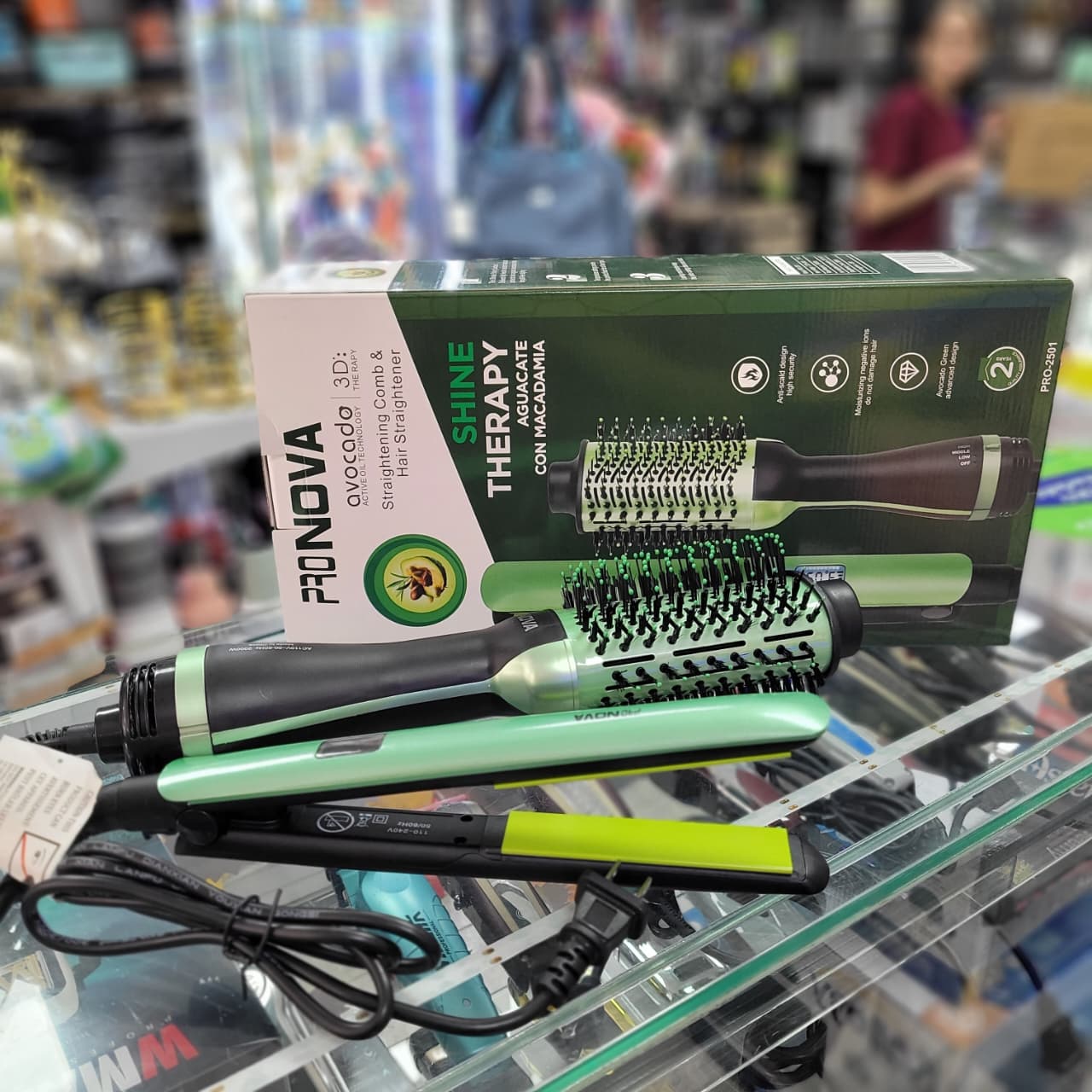 Combo Aguacate - Plancha + Cepillo Pronova