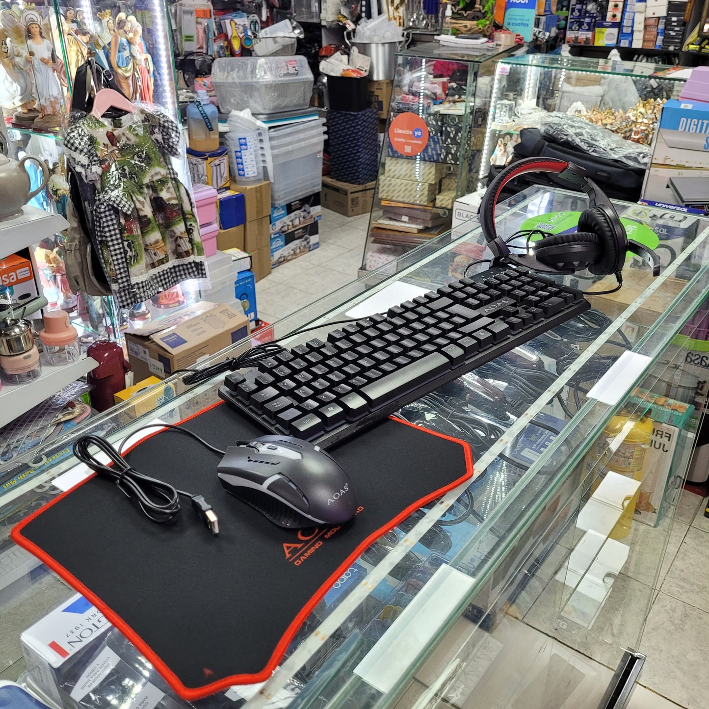 TECLADO + DIADEMA + MOUSE + PAD MOUSE