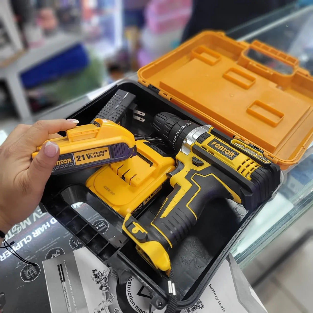 Taladro Inalambrico 2 Baterias Fontor