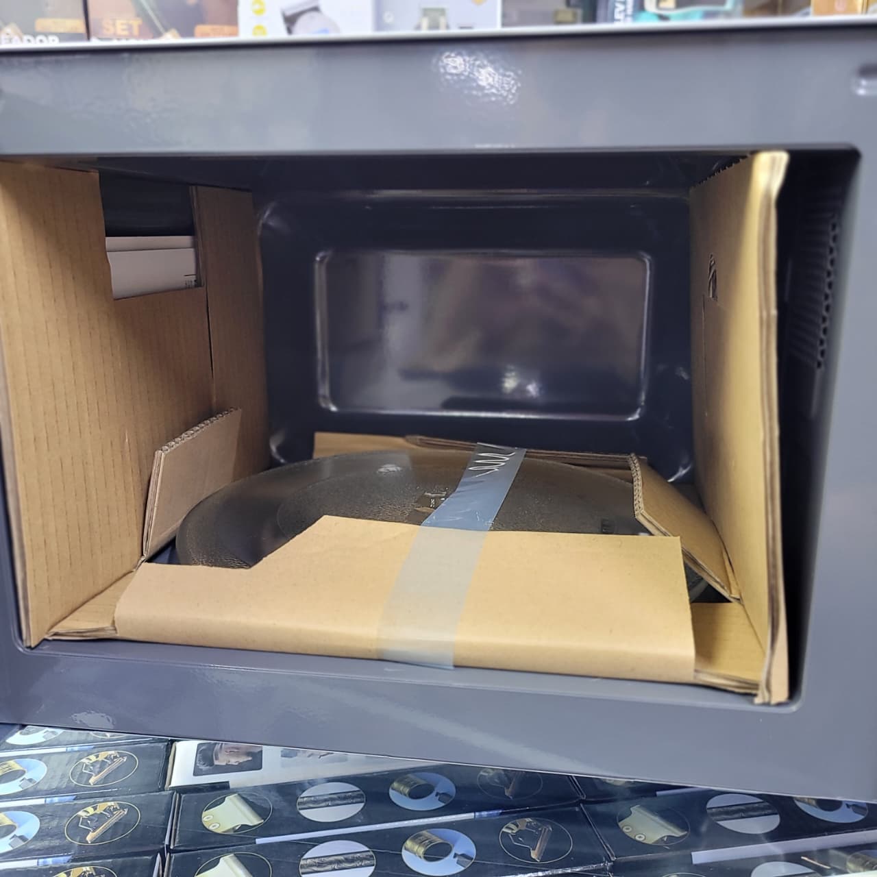 Microondas Haceb 20 Litros Color Plata