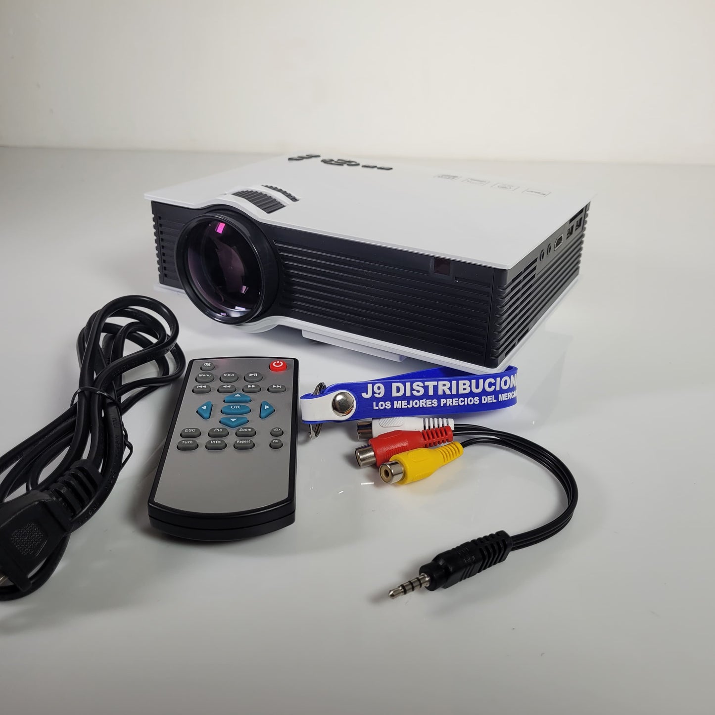 VIDEO BEAM 1200 LUMENS