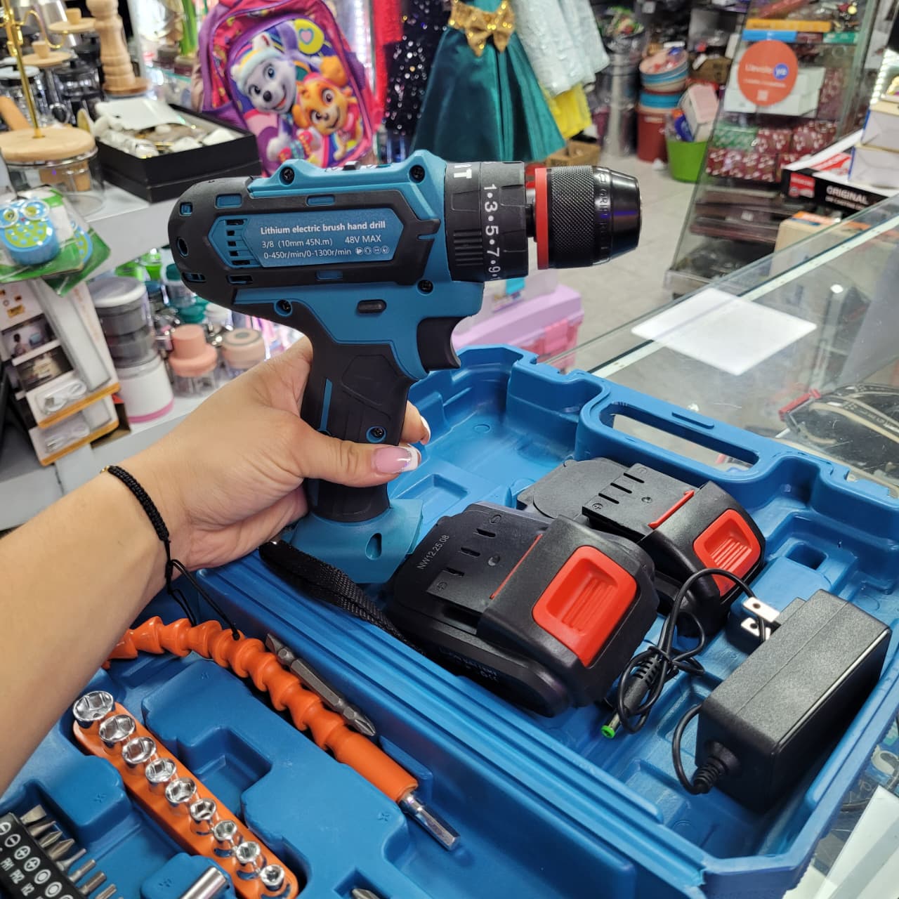 Taladro Inalambrico 2 Baterias Azul + Accesorios